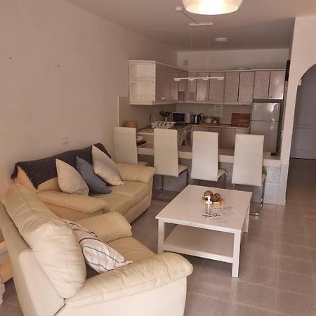Casa Gales: Relax Next To The Sea Apartment For Families Corralejo Bagian luar foto